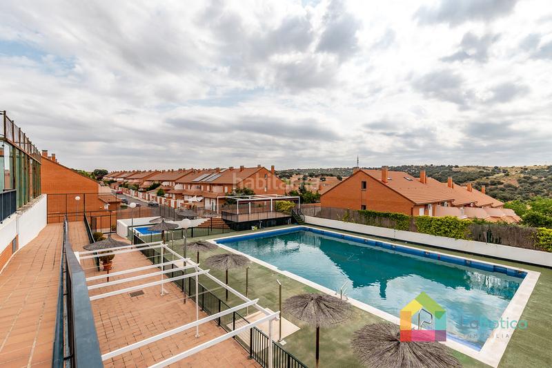 Foto 74caf766-e384-4add-8c93-d4daf7f48992. Casa adosada en Buenavista-Valparaíso-La Legua Toledo