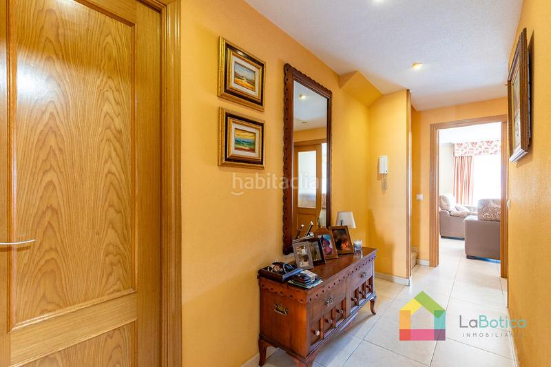 Foto 9f61cb2b-904a-4250-b793-54e268041060. Casa adosada en Buenavista-Valparaíso-La Legua Toledo