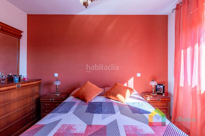 Foto a913fd6b-8ee0-4439-9000-6cc8bf1978a2. Casa adosada en Buenavista-Valparaíso-La Legua Toledo