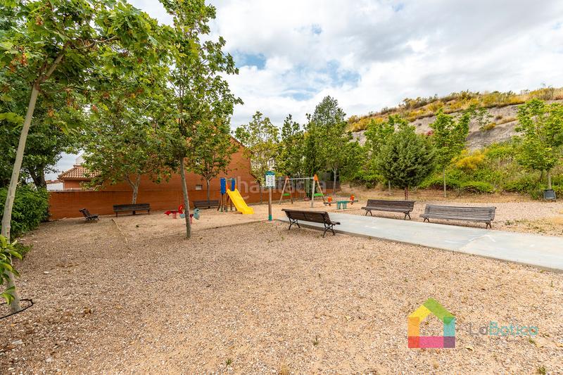 Foto 51bcf53f-4931-4213-8394-4aed6e111a21. Semi detached house with fireplace heating parking pool in Toledo