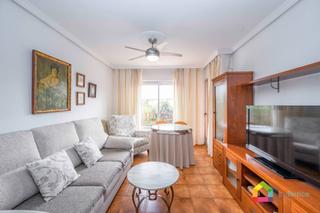 Etagenwohnung in Santa María de Benquerencia