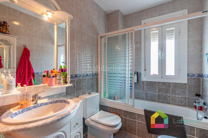 Foto 00127178-ab87-4445-b362-512e03a3ce50. Casa bifamiliare con camino riscaldamento in Olías del Rey