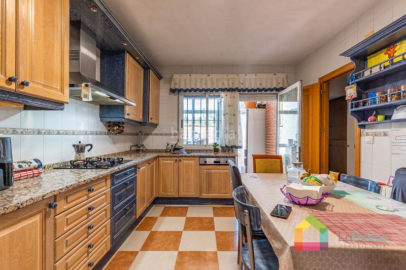 Foto 139c6879-075e-430f-8f61-bb26f0eb41fa. Casa bifamiliare con camino riscaldamento in Olías del Rey