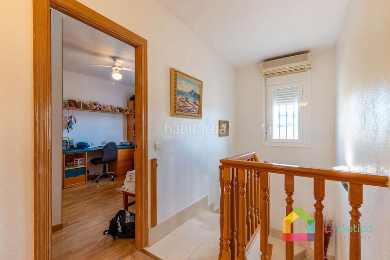 Foto 16d2af3a-d287-4aa0-8645-cdd4e81f7cfe. Casa bifamiliare con camino riscaldamento in Olías del Rey