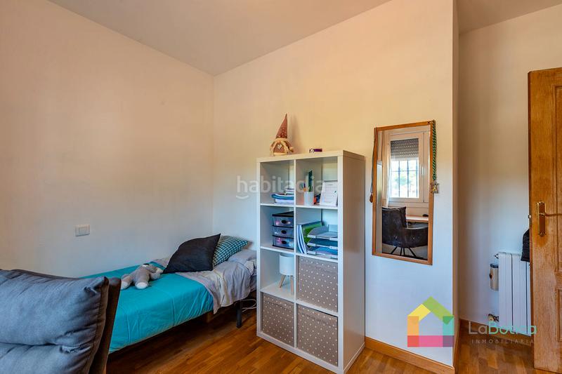 Foto 5b171d3c-fac0-4e72-8f30-17bf56b48bf5. Casa bifamiliare con camino riscaldamento in Olías del Rey