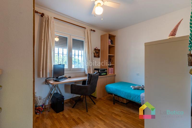 Foto 63fff488-081a-412a-9bee-a5bc6e157da3. Casa bifamiliare con camino riscaldamento in Olías del Rey