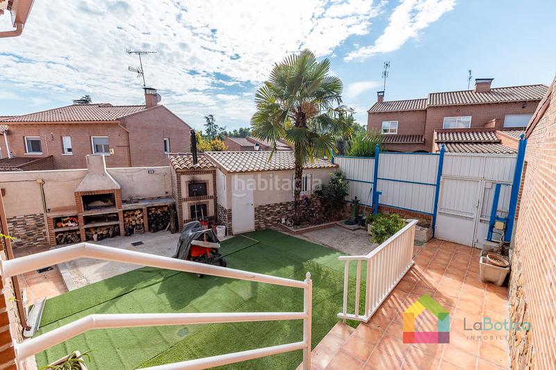 Foto a81fd111-538b-45ed-ace5-fb6aa2475c4e. Casa bifamiliare con camino riscaldamento in Olías del Rey