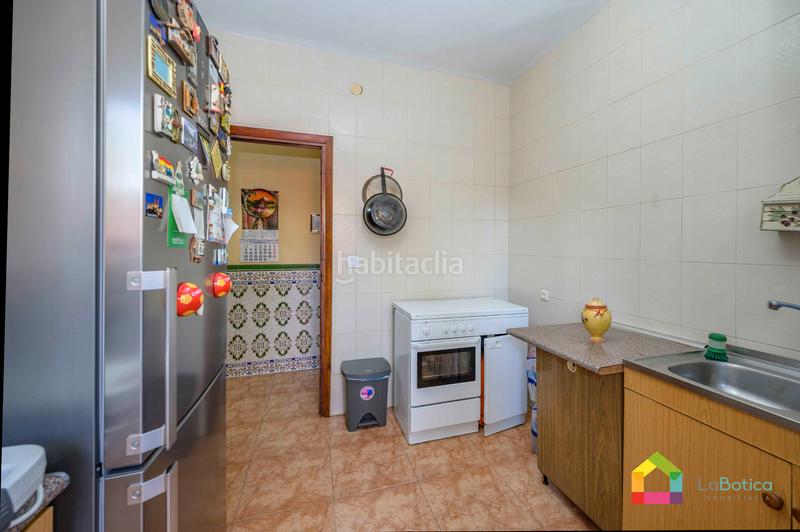 Foto 23d68f28-33f9-42ef-952a-36a224ce504c. Casa con riscaldamento in Carmena