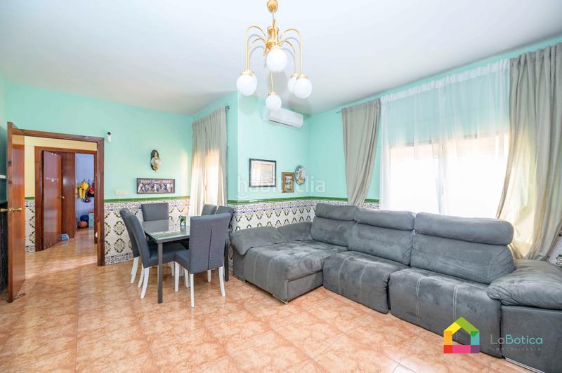 Foto 64db53d0-9938-49de-a889-ce06b6567451. Casa con riscaldamento in Carmena