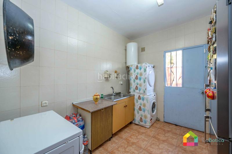 Foto 762f5053-05ce-417d-8d2d-6ae1216b4e70. Casa con riscaldamento in Carmena