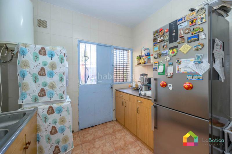 Foto e9e577cc-0ef0-4f7b-b296-67c6b2e87a5b. Casa con riscaldamento in Carmena