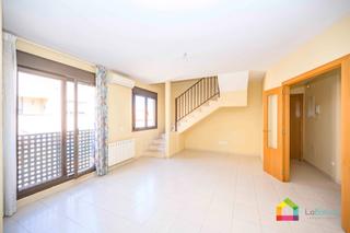 Zweistöckige Wohnung in Santa Bárbara