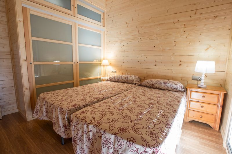 Foto b93fa99f-6213-47a7-957e-7070bbb39546. Casa amb calefacció aparcament a Hontanar