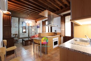 Miete Etagenwohnung in Casco Histórico