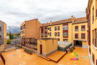 Appartement à Avenida Europa-San Antón