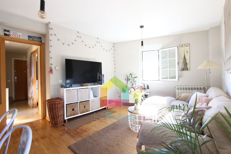 Foto b0c2e22b-c37f-4685-aed0-1c912588d84f. Dúplex en Torrijos