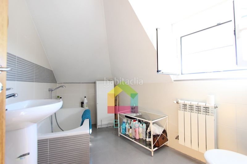 Foto d505cec9-f87e-449c-af40-5ae1fbaffc1f. Dúplex en Torrijos