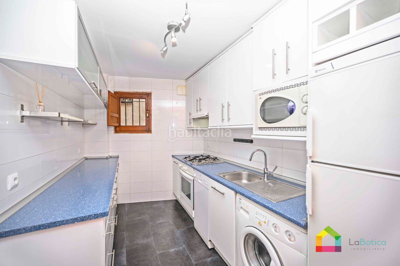 Foto 0296c5ad-739c-458d-b7dc-d3aa1757f18d. Pis amb calefacció aparcament a Casco Histórico Toledo