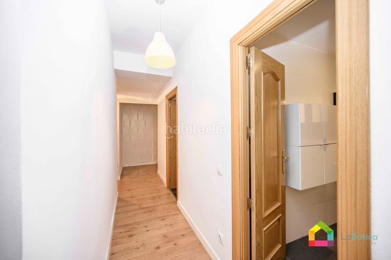 Foto 151a8e74-db40-4807-b351-cea7e418f67d. Pis amb calefacció aparcament a Casco Histórico Toledo