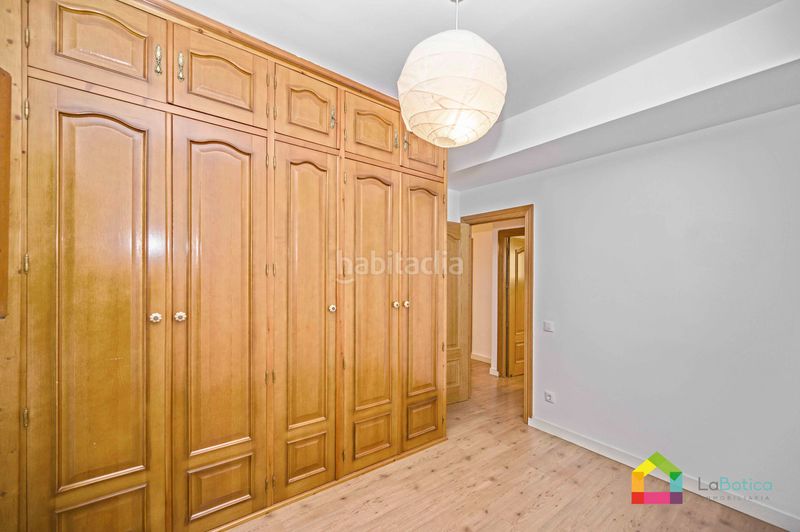 Foto a54add06-da13-4b03-b330-505f0491544e. Pis amb calefacció aparcament a Casco Histórico Toledo