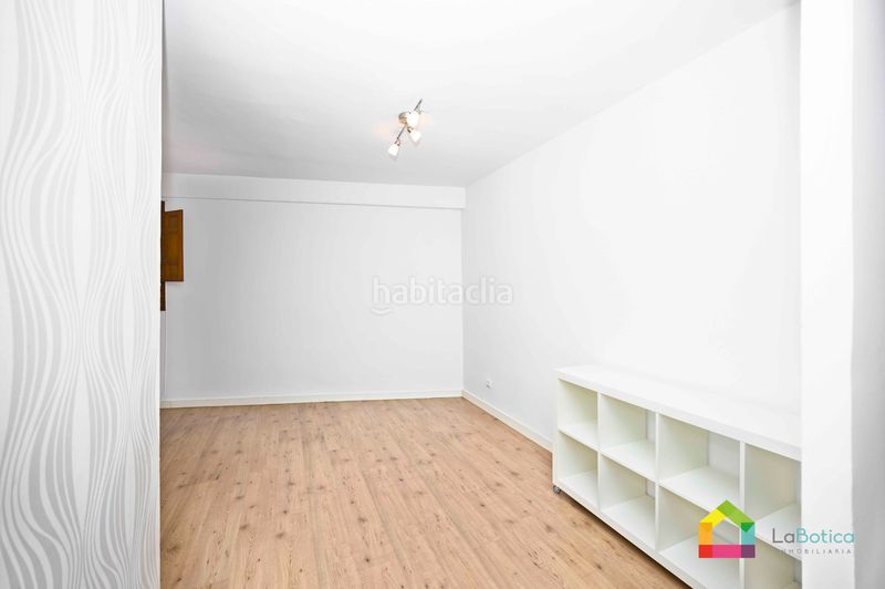 Foto ff9d3bf9-be38-4504-b63d-2131a65e5ce5. Pis amb calefacció aparcament a Casco Histórico Toledo