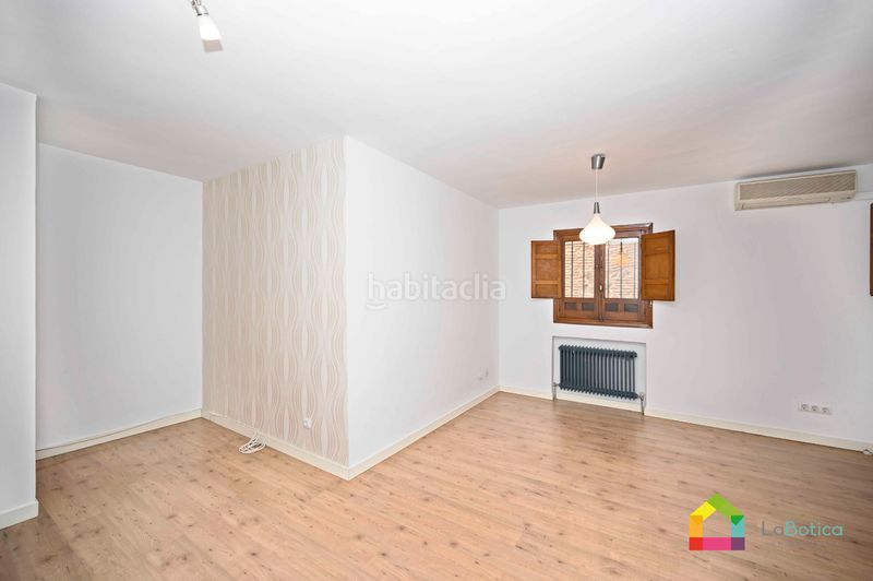 Foto 478d9ad0-5a42-4076-9d11-173ea18cb729. Piso en Casco Histórico Toledo