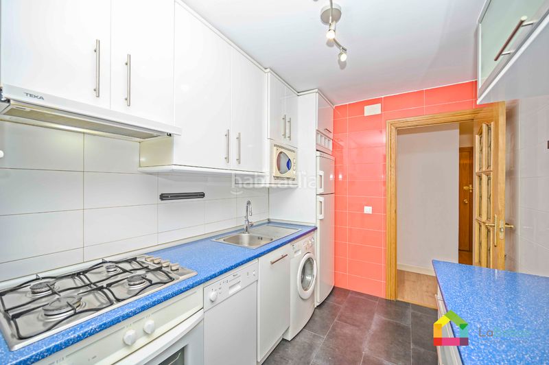 Foto 7f3b1eee-f1d4-451a-9043-16a08d90d42d. Piso en Casco Histórico Toledo