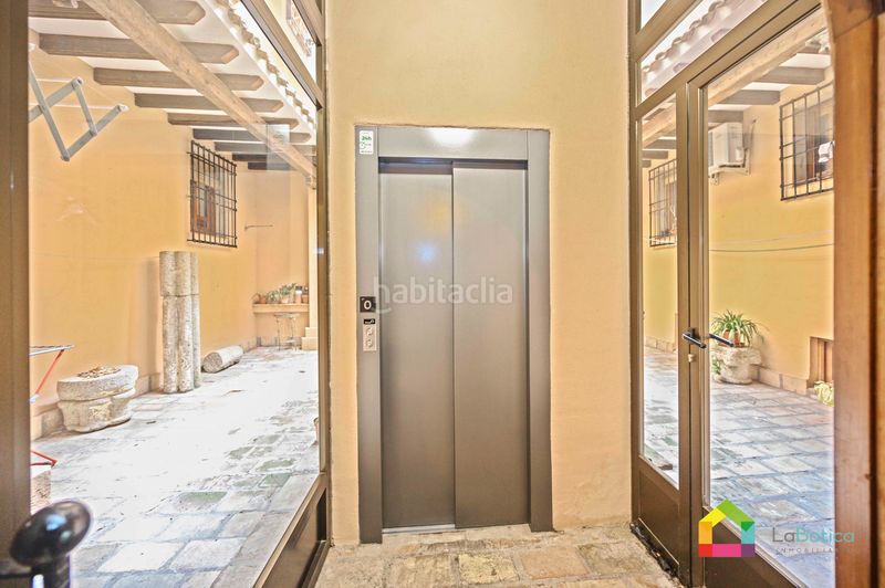 Foto f8aa2ec4-bc64-4fdf-8def-d9631091877c. Piso en Casco Histórico Toledo