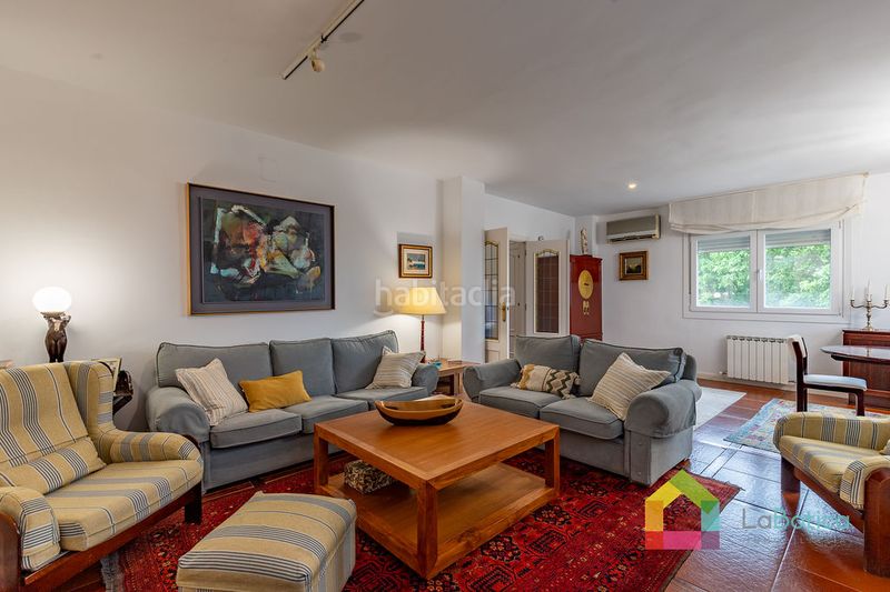 Foto 23c1c019-1761-4167-afad-224bfc7e17da. Casa aparellada amb calefacció piscina a Bargas