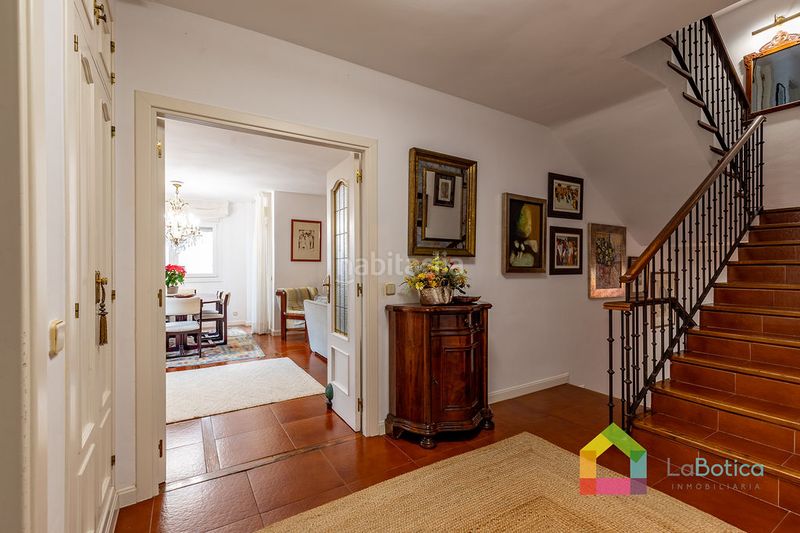 Foto 4581e45b-5d33-42ba-a14e-86b7ed356ef7. Casa aparellada amb calefacció piscina a Bargas