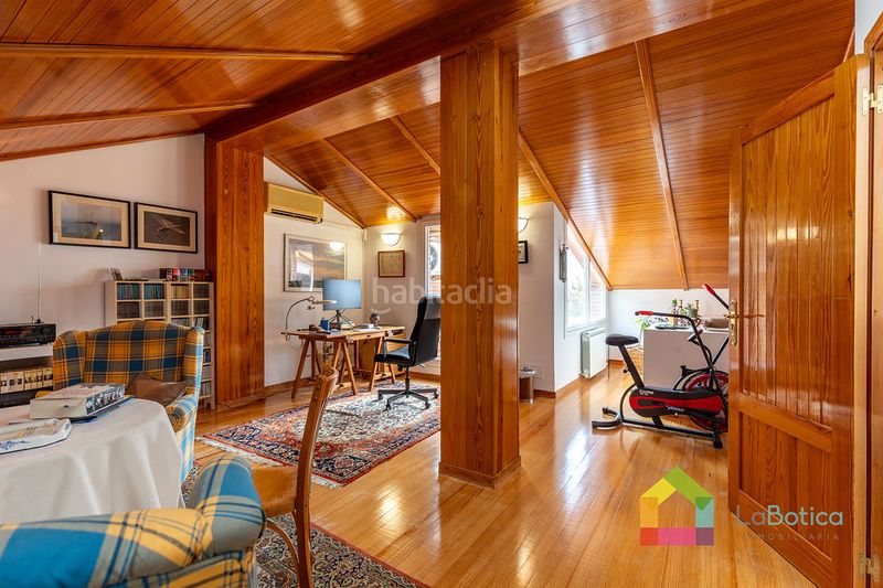 Foto 481dbe94-9016-45ab-9073-2b94cb000ab7. Casa aparellada amb calefacció piscina a Bargas