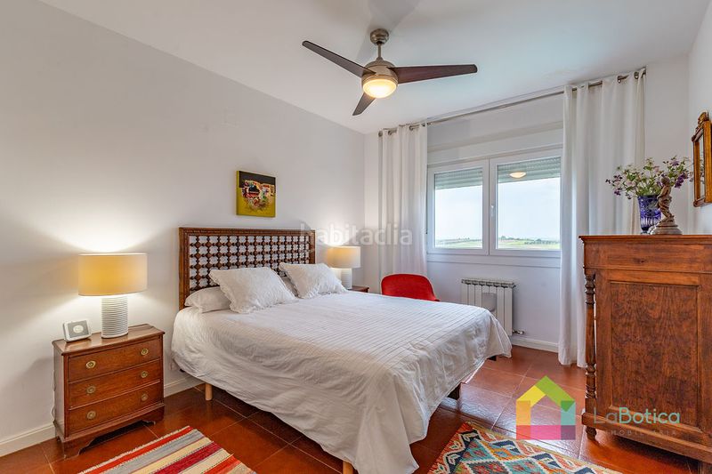 Foto 69c4739c-e9ce-4bfc-97ee-e57b07ae3b68. Casa aparellada amb calefacció piscina a Bargas