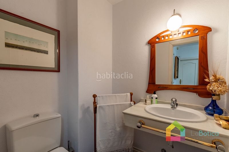 Foto 820f36e8-45f1-484d-8277-90d334bde929. Casa aparellada amb calefacció piscina a Bargas