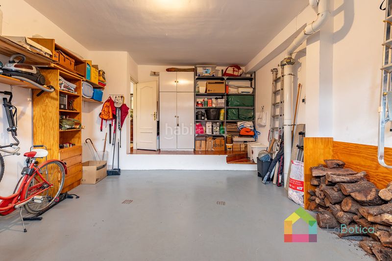 Foto 8cd95ef3-517f-491e-81d9-7ac2671a81b1. Casa aparellada amb calefacció piscina a Bargas