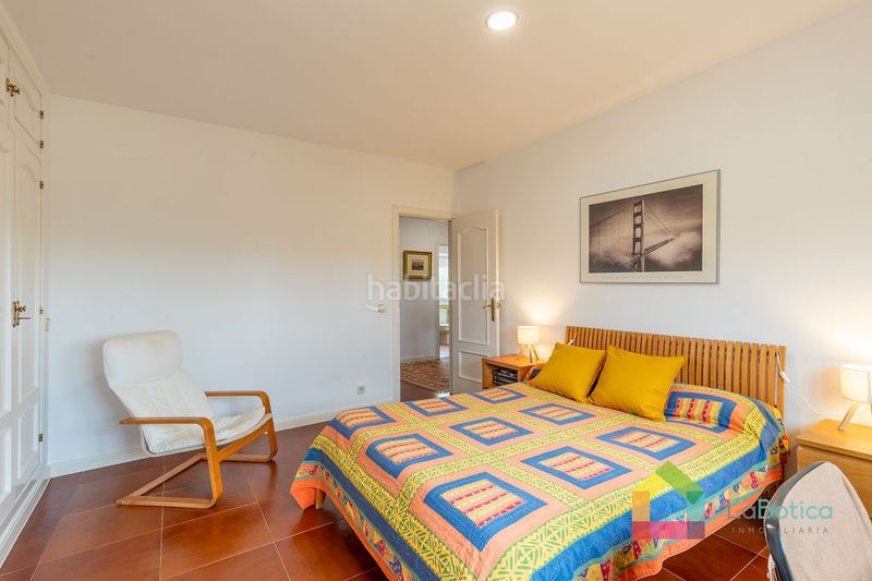 Foto 972bb22d-2b4f-4ed6-9c31-09a1c801ca11. Casa aparellada amb calefacció piscina a Bargas