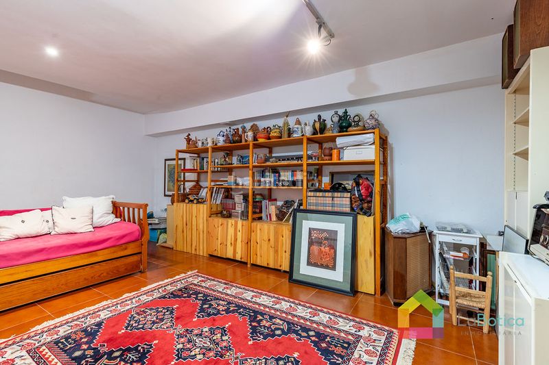 Foto bf0f98e2-c39c-4cbd-bdc6-4c40d5754cb5. Casa aparellada amb calefacció piscina a Bargas