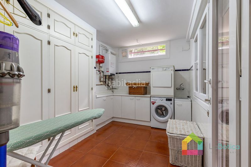 Foto d4dc8407-0f58-426c-a93f-4e63a4d25f35. Casa aparellada amb calefacció piscina a Bargas