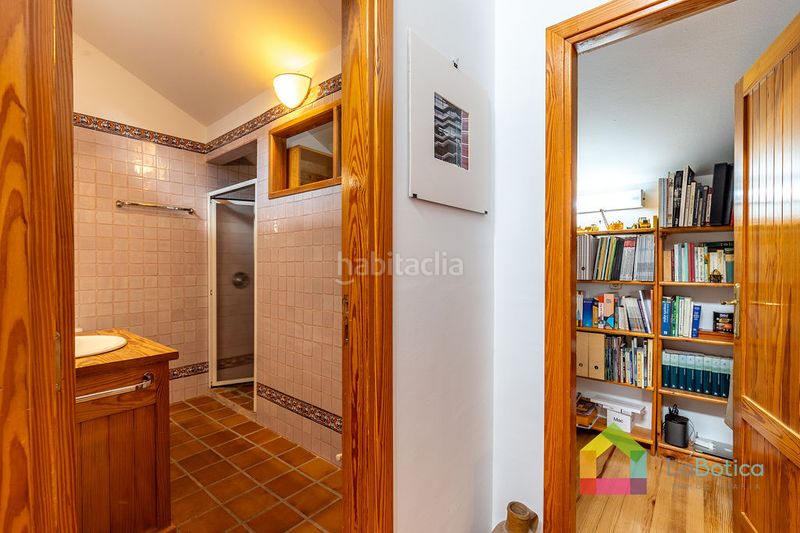 Foto ff4b5434-ed63-4e8c-9990-b70e17b00c18. Casa aparellada amb calefacció piscina a Bargas