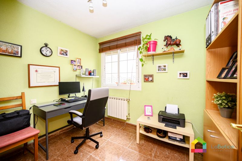 Foto 2b5fffac-c0f7-464a-972f-72a16585fa74. Casa a schiera con riscaldamento parcheggio in Esquivias