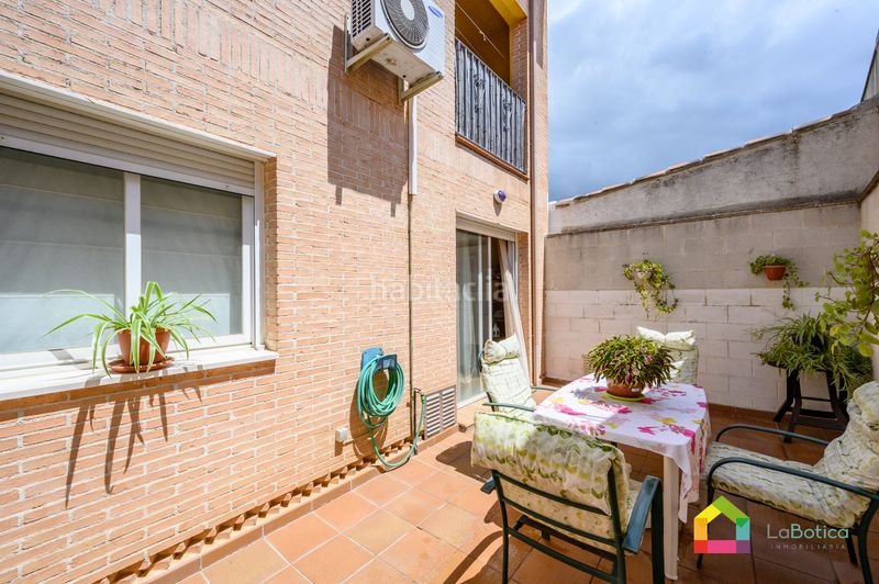 Foto 5625216a-922d-445f-b347-835f595967ef. Casa a schiera con riscaldamento parcheggio in Esquivias