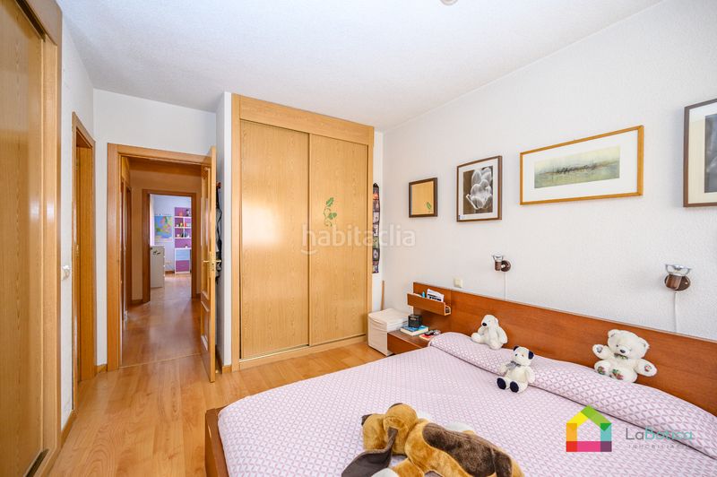Foto b6f8ded9-690e-42e0-aa5c-ce1090fc962a. Casa a schiera con riscaldamento parcheggio in Esquivias