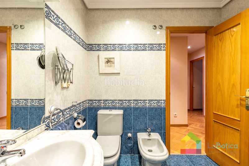 Foto d8b3059d-f9bf-4283-b9fa-4bf9440751cb. Pis amb calefacció aparcament piscina a Buenavista-Valparaíso-La Legua Toledo