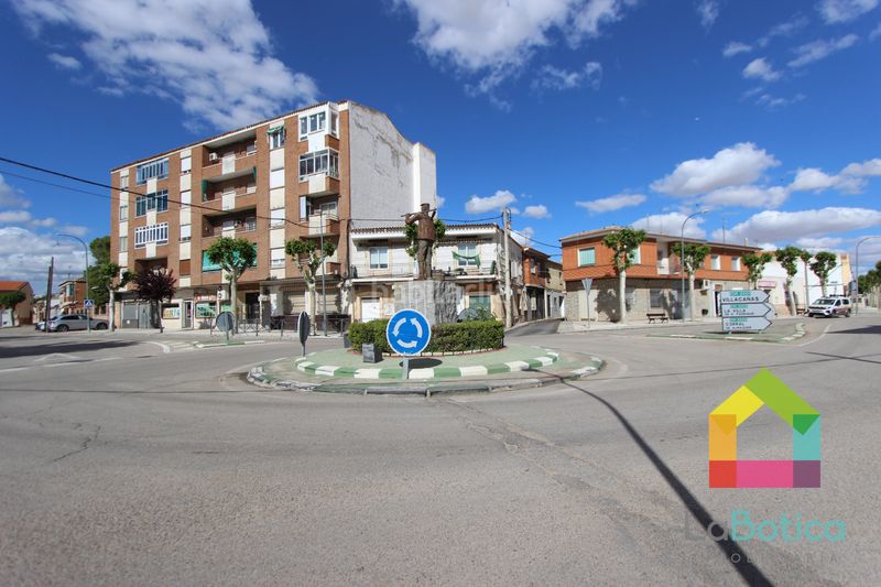 Foto 454d5aaf-f852-4eac-a37a-109585515011. Casa a Lillo