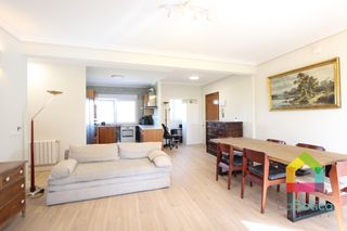 Appartement à Olías del Rey. Amplitud, luz y reforma en una de las mejores zonas de olías del