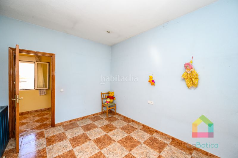 Foto bec9663a-6eb5-4118-9eb8-50b213c65a8a. Edifici a Sonseca