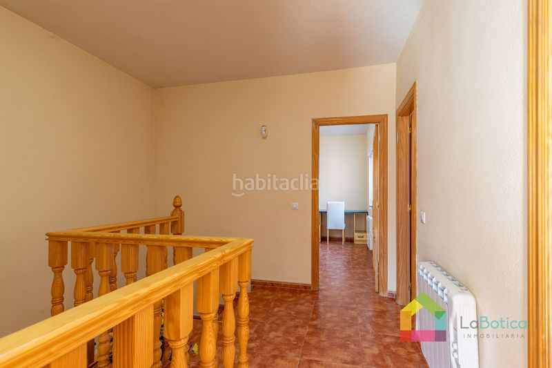 Foto 17d8523f-810a-4d0c-b93a-151c5b7c2ff7. Casa adossada amb calefacció a Carmena