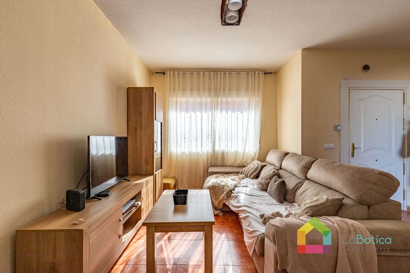 Foto ac389ee4-7837-4e48-90cc-9c270777675d. Casa adossada amb calefacció a Carmena