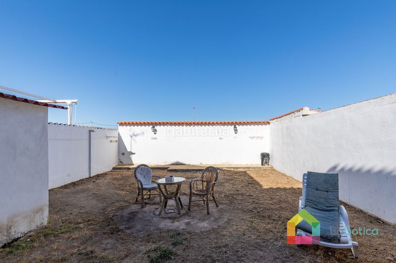 Foto e063bd07-7562-4df2-9253-c336668ce5e5. Casa adossada amb calefacció a Carmena