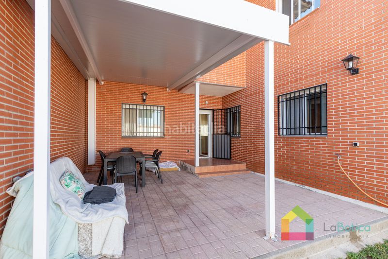 Foto eca3fec9-7ff3-41fd-ae91-0021d58a08e6. Casa adossada amb calefacció a Carmena