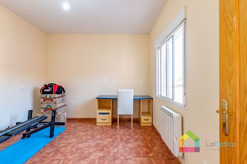 Foto ed336a9b-f1f6-42ad-8c3e-097632fa319e. Casa adossada amb calefacció a Carmena
